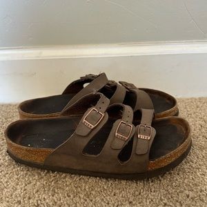 Birkenstock Florida sandal. Size 39. Brown.